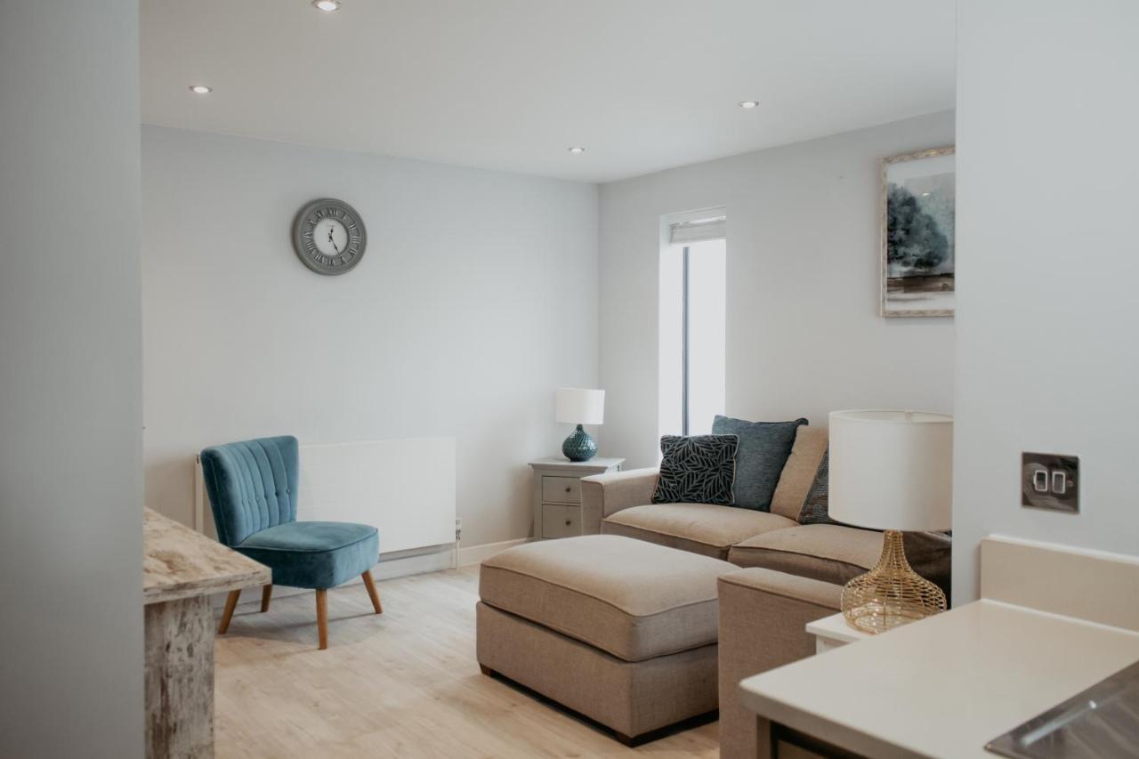 2 The Mews, Upper Bath Street Villa Cheltenham Ngoại thất bức ảnh